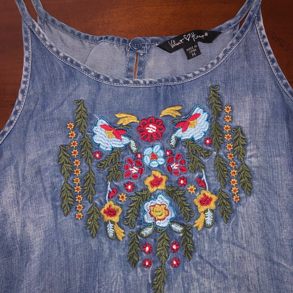 Tank top - Picture 2 of 2